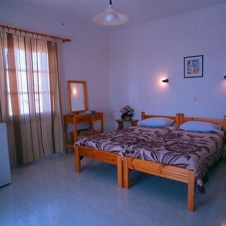 Отель Ocean View Naxos City Экстерьер фото