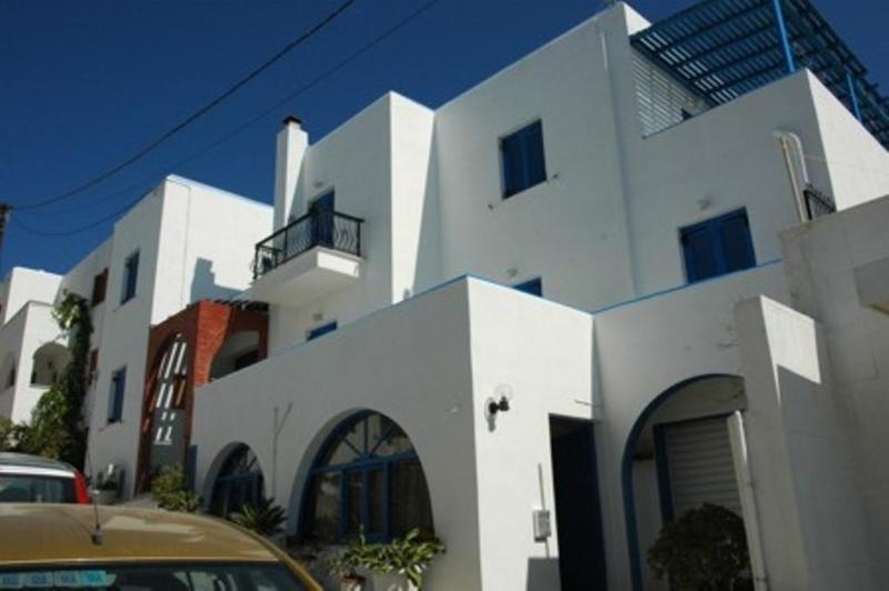 Отель Ocean View Naxos City Экстерьер фото